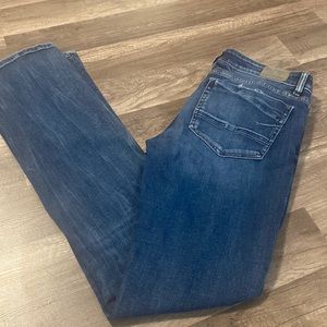 BKE Stella Slimfit low rise boot cut jeans